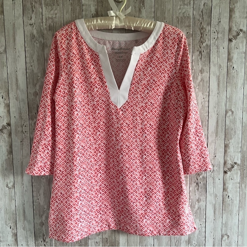 Tommy Bahama Women’s Island Zone Pink Patterned Women's Top Small